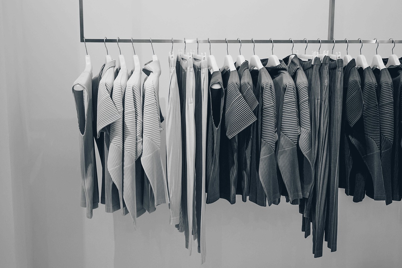 clothes shop photo